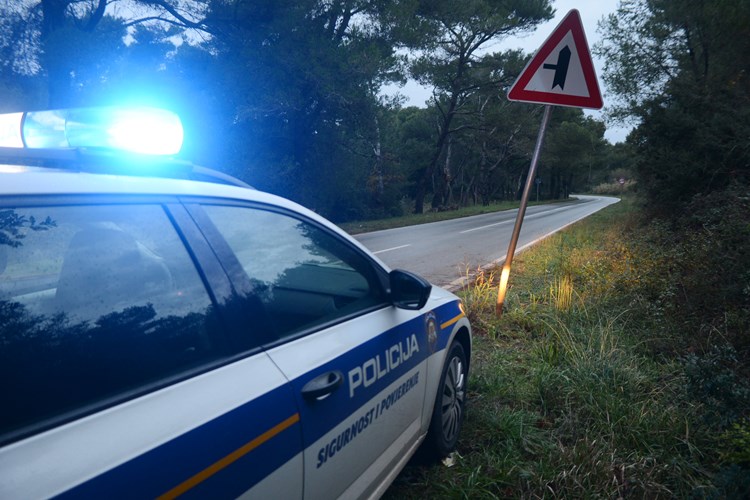 Prometna nesreća na cesti Fažana - Peroj (D. ŠTIFANIĆ)