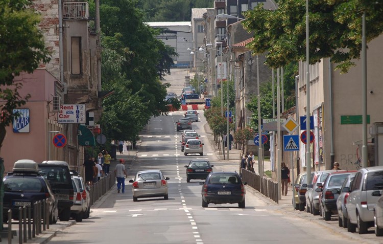 Zbog radova će se zatvoriti jedna prometna traka Marulićeve ulice (arhiva)