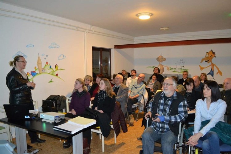 Okrugli stol o potrebama Civilnog društva u Pazinu (M. RIMANIĆ)