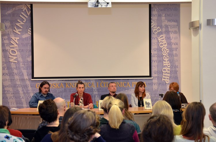 O knjizi su govorili Ognjen Rađen, Natalija Grgorinić, Elvir Tominić, Marlena Lakić i Biljana Ivković  (N. LAZAREVIĆ)