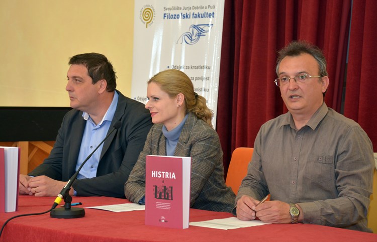 Zbornik su predstavili Darko Komšo, Iva Milovan Delić i Maurizio Levak (N. LAZAREVIĆ)
