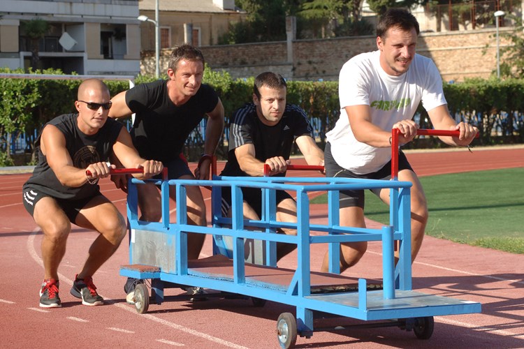 Dražen Silić, Mate Mezulić, Elvis Peršić i Tomas Klarić tijekom guračkih treninga na Verudi (D. MEMEDOVIĆ)