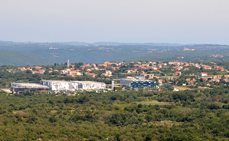 Panorama Kanfanara (N. LAZAREVIĆ)